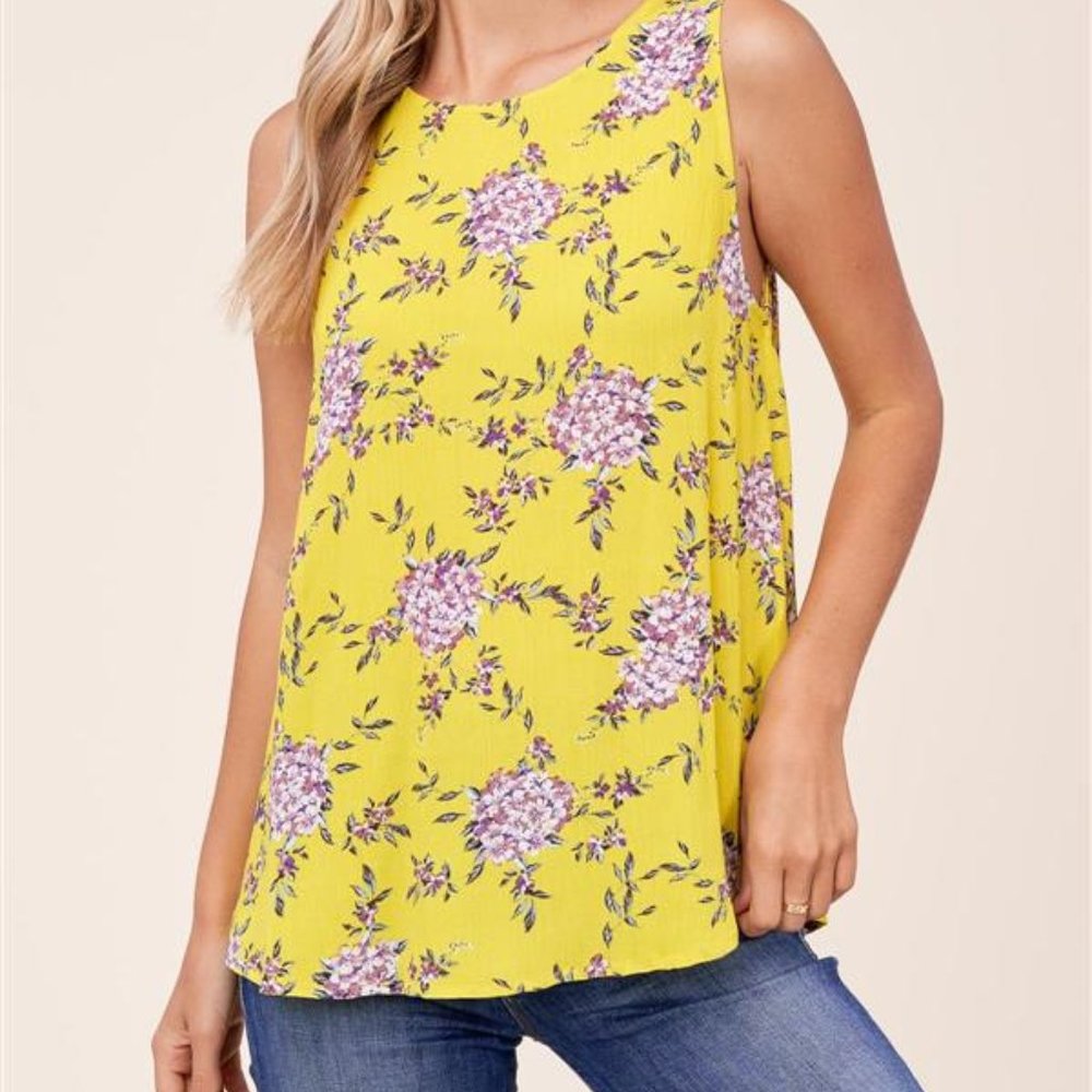 NWT Women's Floral High Neck Tank Top in Yellow